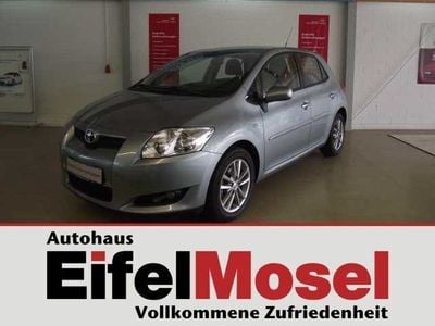 Silber metallic Gebraucht 2010 Toyota Auris Life Limousine | 14.990 €