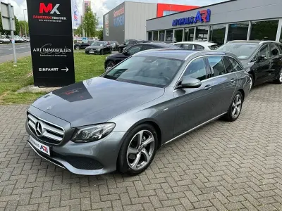 Second-hand Mercedes E200