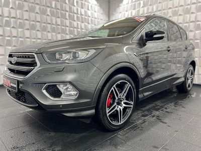 Grau Gebraucht 2019 Ford Kuga ST-Line SUV | 17.799 € (Fairer Preis)