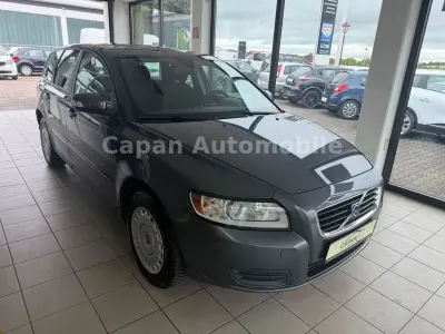 Gebraucht Volvo V50 109 PS (80 kW) 2008 Grau Kombi