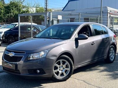 Gebraucht Chevrolet Cruze 163 PS (119 kW) 2012 Grau Limousine