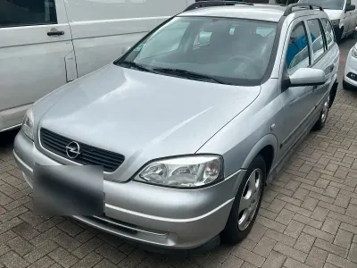 Usado Opel Astra 101 HP (74 kW) 1999 Prateado Carrinha