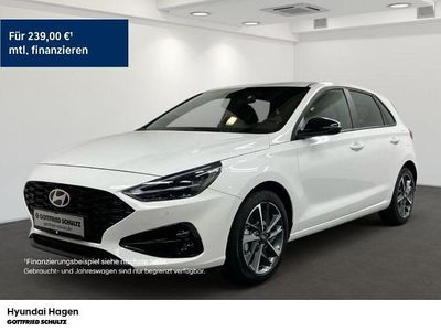 Gebraucht Hyundai i30 Advantage 101 PS (74 kW) 2025 Atlas white / sol Limousine