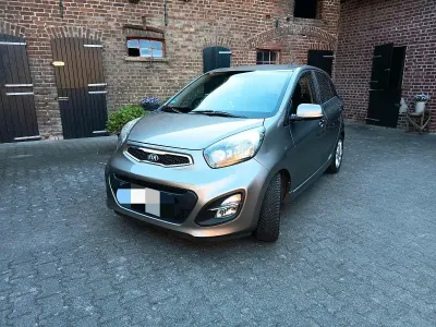 Brugt Kia Picanto 85 HK (62 kW) 2013 Guld Hatchback