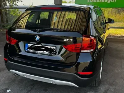 Gebraucht BMW X1 177 PS (130 kW) 2014 Schwarz SUV