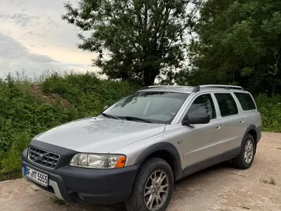 Gebraucht Volvo XC70 185 PS (136 kW) 2005 Silber Kombi