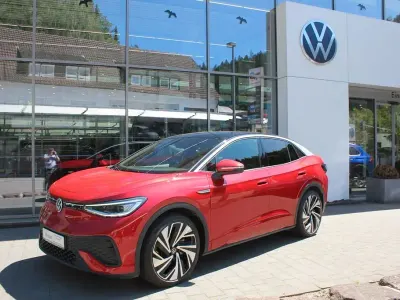 Gebraucht VW ID.5 Pro Performance 150 kW (204 PS) 2024 Rot SUV