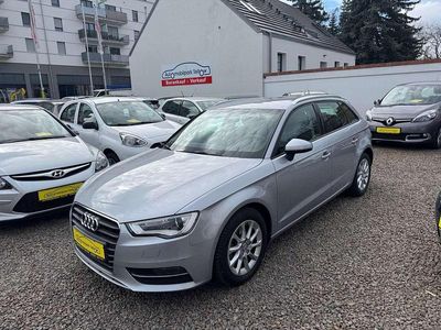 Gebraucht Audi A3 125 PS (91 kW) 2014 Florettsilber metallic Kleinwagen