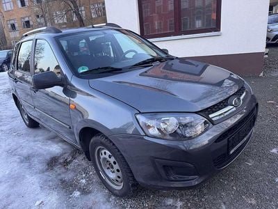 Grau Gebraucht 2018 Lada Kalina Kombi | 5.490 € (Teuer)