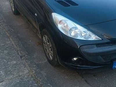 Gebraucht Peugeot 206 75 PS (55 kW) 2009 Schwarz Limousine