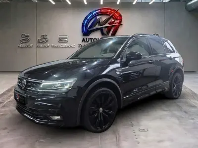 Gebraucht VW Tiguan Highline 239 PS (175 kW) 2020 Schwarz SUV