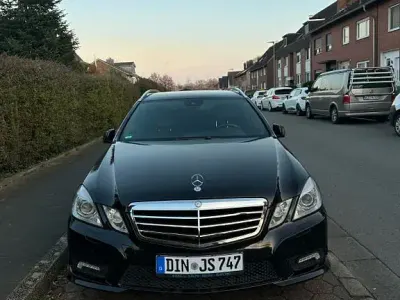 Gebraucht Mercedes 250 204 PS (150 kW) 2010 Schwarz Limousine