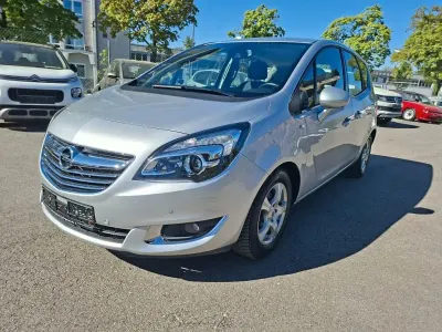 Second-hand Opel Meriva Innovation 120 CP (88 kW) 2015 Argintiu Monovolum