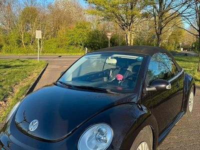 Gebraucht VW New Beetle 102 PS (75 kW) 2009 Schwarz Kleinwagen