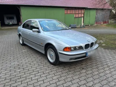 Używany BMW 520 150 KM (110 kW) 1998 Srebrny Sedan/Limuzyna