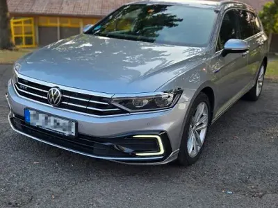 Gebraucht VW Passat GTE 218 PS (160 kW) 2020 Silber Kombi