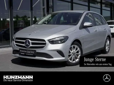 Używany Mercedes E250 160 KM (117 kW) 2022 Srebrny Sedan/Limuzyna