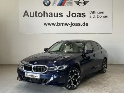 Gebraucht BMW 320 Sport Line 184 PS (135 kW) 2025 Blau Limousine