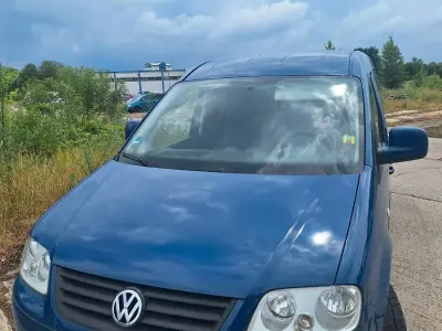 Gebraucht VW Caddy Maxi 105 PS (77 kW) 2009 Blau Van / Kleinbus