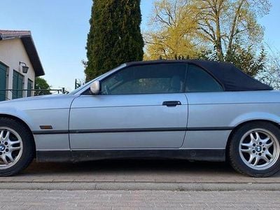Usata BMW 328 Cabriolet 193 CV (141 kW) 1995 Argento Cabrio