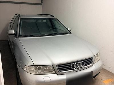 Gebraucht Audi A4 116 PS (85 kW) 2000 Silber Kombi