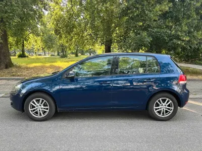 Gebraucht VW Golf VI Trendline 86 PS (63 kW) 2011 Blau Kleinwagen
