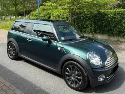 Gebraucht Mini Cooper 109 PS (80 kW) 2009 Grün Kleinwagen