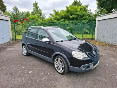 Gebraucht VW Polo Cross 80 PS (58 kW) 2009 Schwarz Kleinwagen