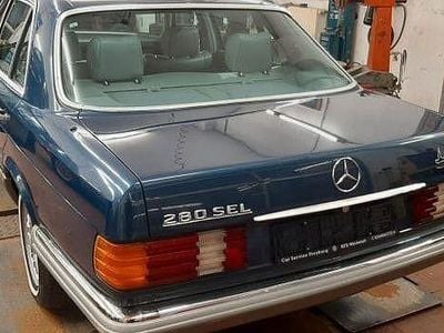 Gebraucht Mercedes 280 185 PS (136 kW) 1985 Blau Limousine