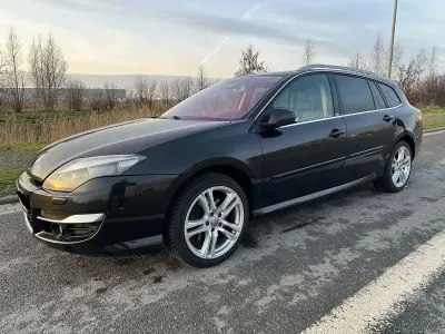 Begagnad Renault Laguna GrandTour GT 178 HK (130 kW) 2011 Svart Kombi