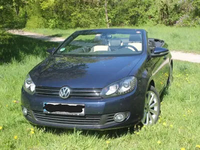 Usata VW Golf Cabriolet Exclusive 140 CV (102 kW) 2012 Blu Cabrio