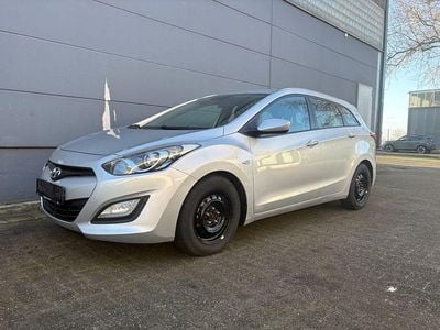 Silber Gebraucht 2014 Hyundai i30 Kombi | 5.190 € (Guter Preis)