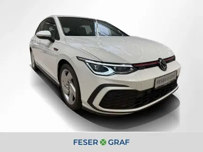Gebraucht VW Golf VIII GTI 245 PS (180 kW) 2022 Weiß Limousine