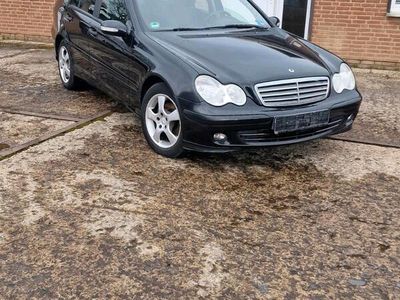 Mercedes C180