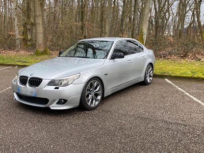 Gebraucht BMW 530 M Sport 218 PS (160 kW) 2004 Silber Limousine