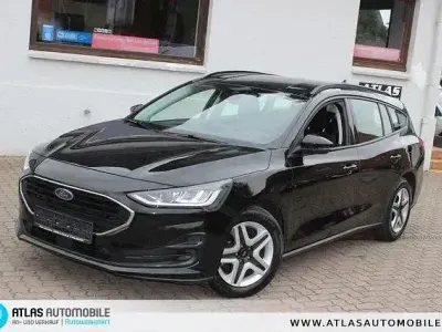 Usata Ford Focus Cool & Connect 120 CV (88 kW) 2022 Nero Station wagon