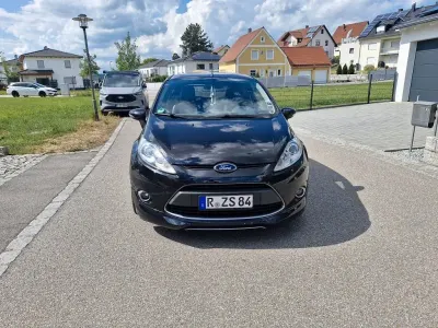 Gebraucht Ford Fiesta Sport 95 PS (69 kW) 2012 Schwarz Kleinwagen