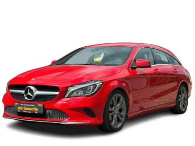 Gebraucht Mercedes CLA200 Urban 136 PS (100 kW) 2018 Jupiterrot uni Coupé