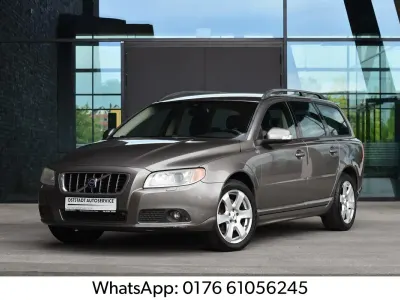 Gebraucht Volvo V70 Momentum 185 PS (136 kW) 2008 Grau Kombi
