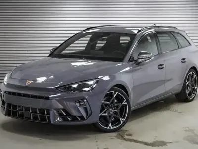 Usado Cupra Leon VZ 333 CV (244 kW) 2025 Gris
