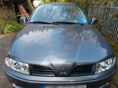 Gebraucht Mitsubishi Carisma 103 PS (75 kW) 2004 Grau Limousine