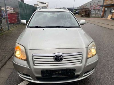 gebraucht Toyota Avensis 2.0 VVT-i Combi Sol