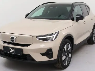 Usata Volvo EX40 Plus 185 kW (252 CV) 2026 Beige SUV