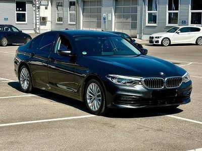Gebraucht BMW 530 Sport Line 265 PS (194 kW) 2020 Gold Limousine