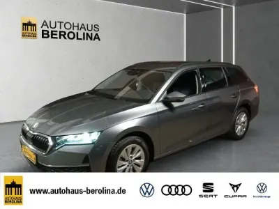 Gebraucht Skoda Octavia Selection 150 PS (110 kW) 2025 Grau Kombi