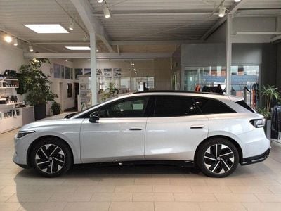 Gebraucht VW ID.7 Pro 210 kW (286 PS) 2025 Silber Kombi