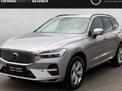 Gebraucht Volvo XC60 Core 250 PS (183 kW) 2025 Aurora silver SUV
