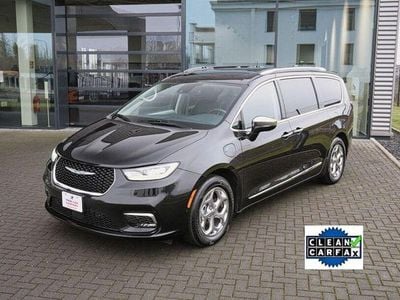 Gebraucht Chrysler Pacifica Limited 264 PS (194 kW) 2021 Diamont black chrystal pearl Van / Kleinbus