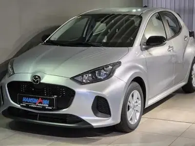 Nuova Mazda 2 Center-Line 116 CV (85 kW) 2025 Argento Berlina