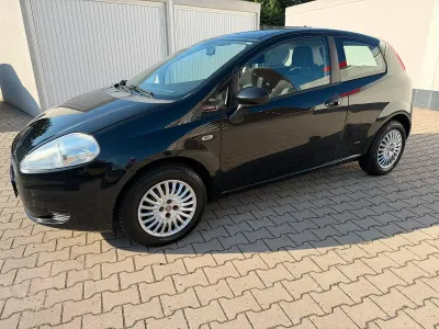 Gebraucht Fiat Grande Punto 65 PS (47 kW) 2007 Schwarz Kleinwagen